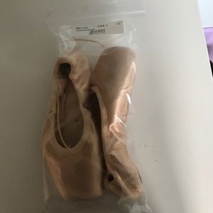 Bloch Eurostretch Pointe Shoes